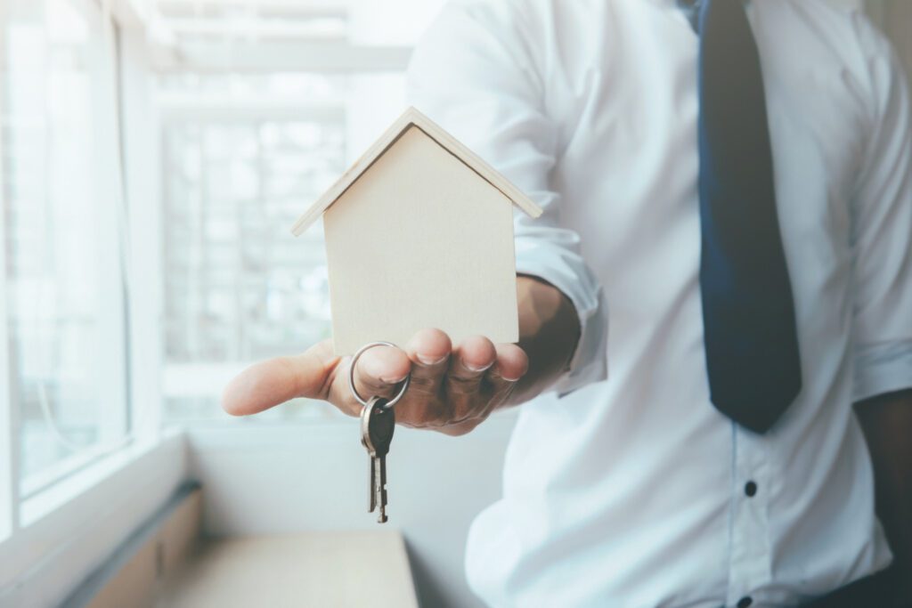 Gestion locative : comment faire louer son bien par une agence ?