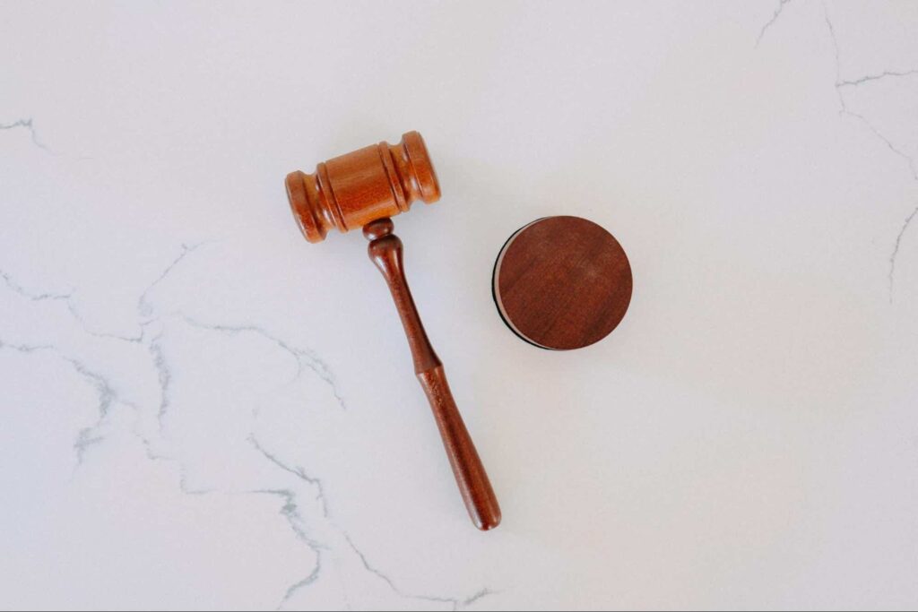 Résoudre un litige entre propriétaire et locataire en 4 étapes